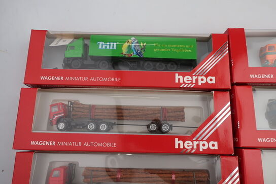 8 stk. modellastbiler HERPA 839002, 811388, 859102 m.fl.