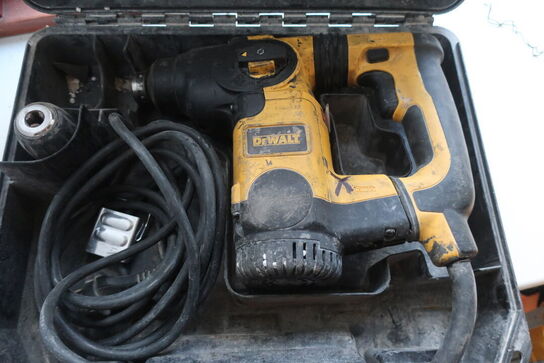 Borehammer DEWALT D25313