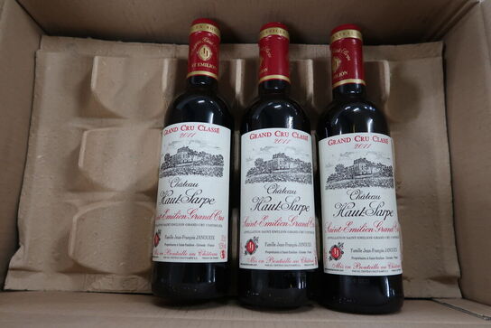 21 stk. Rødvin CHATEAU HAUT SARPE Saint Emilion Grand Cru 2011 - 0,375L