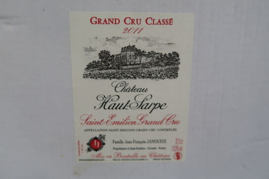 21 stk. Rødvin CHATEAU HAUT SARPE Saint Emilion Grand Cru 2011 - 0,375L