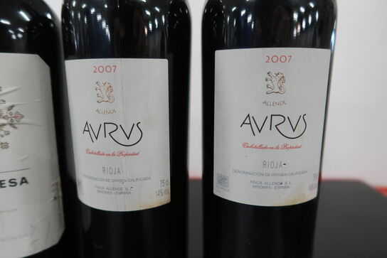 5 fl. Rødvin bla. AVRVS 2017, ALLENDE 2008 m.m.