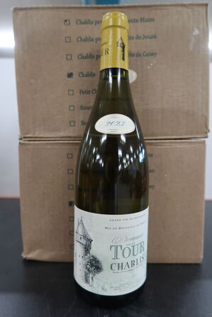 12 fl. Domaine de la Tour 2023