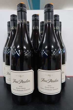 9 fl. FESS PARKER pinot noir 2019