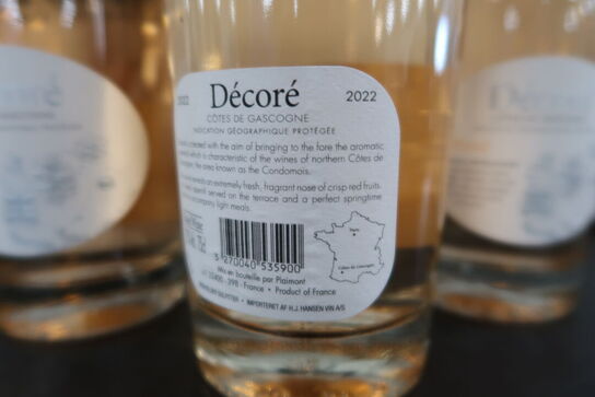 9 fl. Rosévin DÉCORÉ