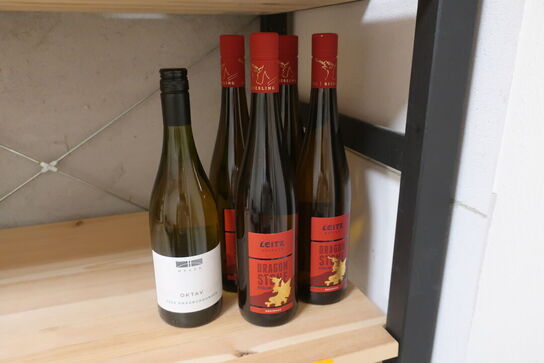 5 fl. Hvidvin LEITZ Dragon Stone Riesling m.fl.