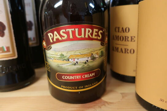 2 fl. Spiritus PASTURES Country Cream