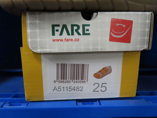 Sko FARE - str. 25