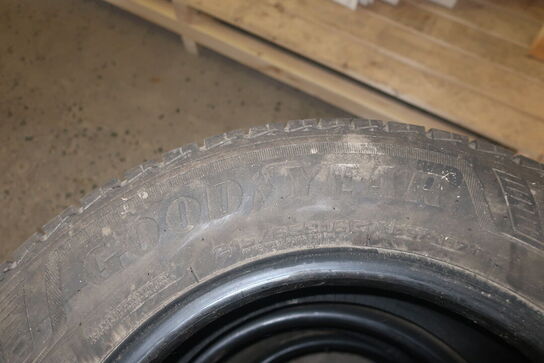 4 stk. dæk GOODYEAR 215/65R/16C