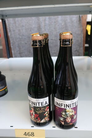 8 fl. Sparkling te INFINITEA 