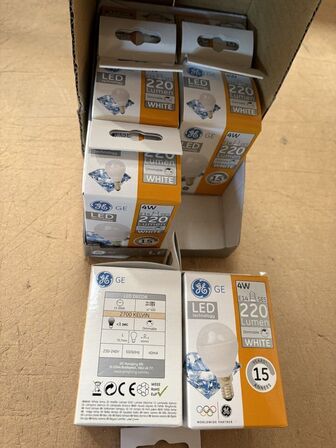 9 stk GE LED E14