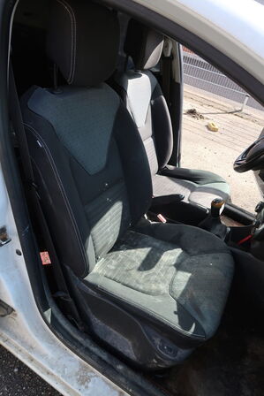 Varebil RENAULT Clio Dci 90 5d
