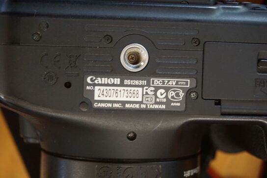 Kamera CANON EOS 600D 