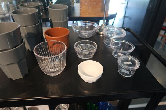 Plastkopper, plastglas, køletasker m.m.