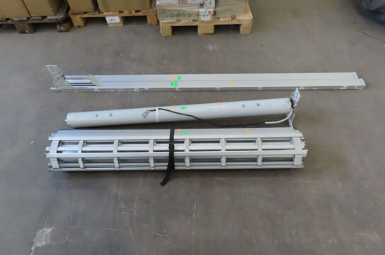 Motoriseret vinduesgitter 151x215cm