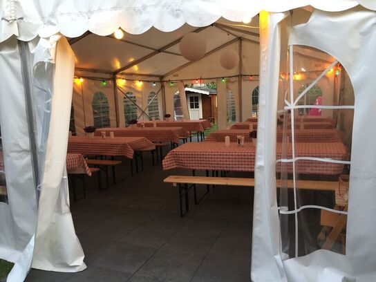 Partytelt, mrk. Röder, 6x12 meter