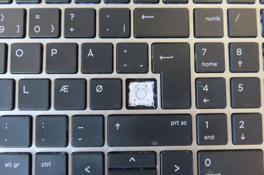 Bærbar computer HP ELITEBOOK B&O