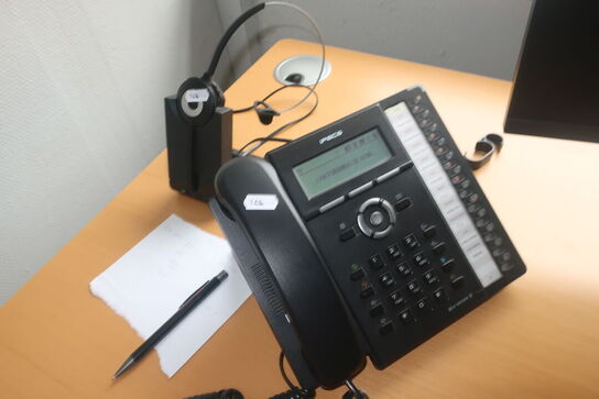 2 stk. skærme SAMSUNG F27T450FQR m.m.