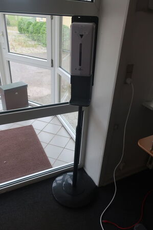 Dispenser til sprit