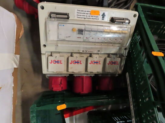 Kraftstik samt byggepladstavler
