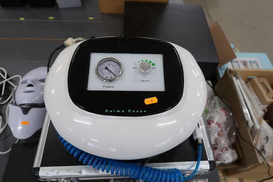 Vacuum maskine DERMA RENEW
