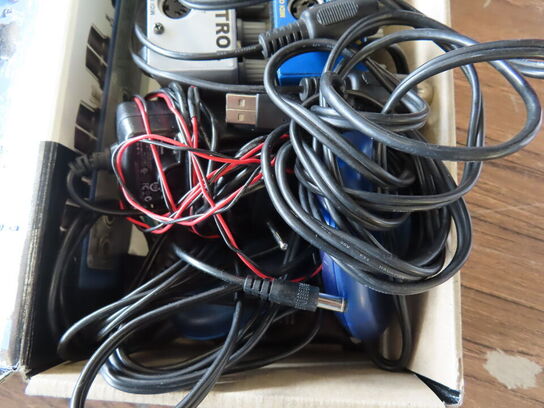 2 stk. midi controllere DOEPFER POCKET CONTROL