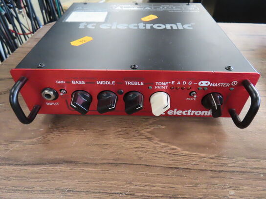 Bas Forstærkerhoved -TC ELECTRONIC BH250