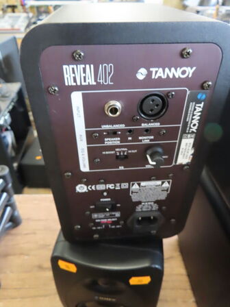 2 stk. Monitorhøjtalere - TANNOY REVEAL 402