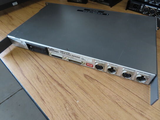 Patch Point Switcher - AUDIO PRECISION SWR-2122P cat. 2