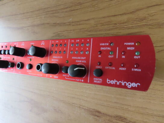Lydkort - BEHRINGER FIREPOWER FCA1616