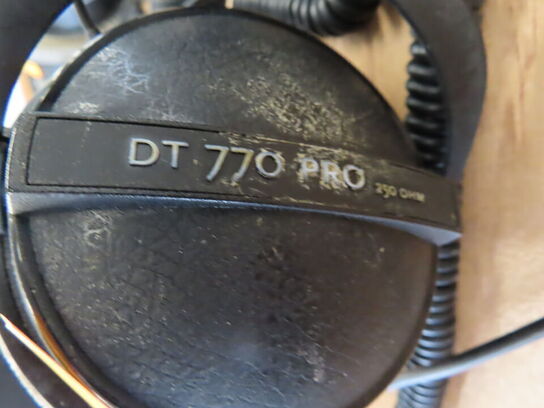 Høretelefoner - BEYERDYNAMIC DT 770 PRO