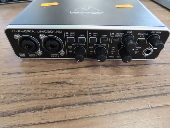 Lydkort - BEHRINGER U-PHORIA UMC204HD