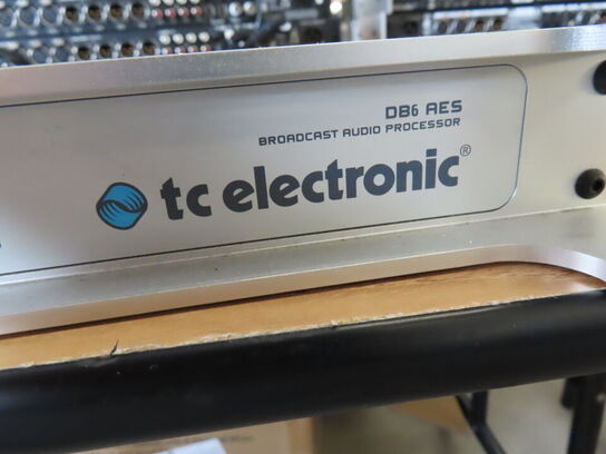Broadcast Audin Processor - TC ELECTRONIC DB6 AES