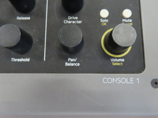 Controller - SOFTUBE CONSOLE 1