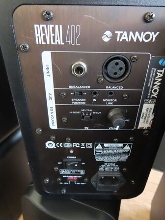 2 stk. Monitorhøjtalere - TANNOY REVEAL 402