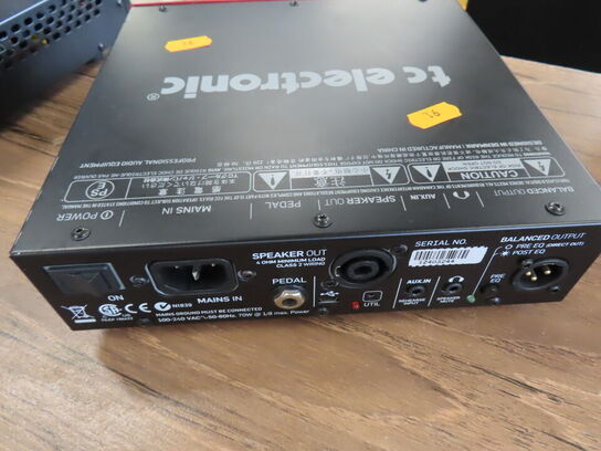 Bas Forstærkerhoved -TC ELECTRONIC BH250