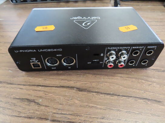 Lydkort - BEHRINGER U-PHORIA UMC204HD