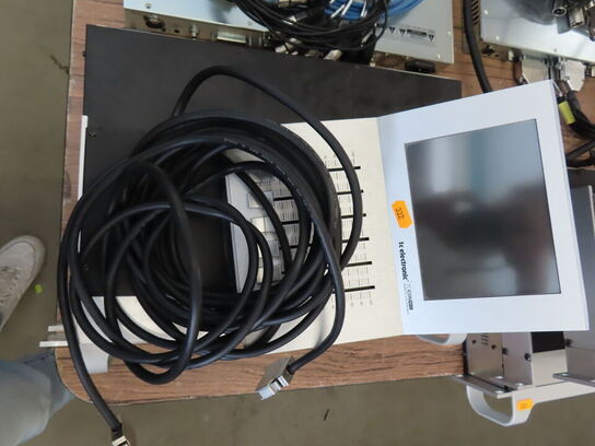 3 dele effektprocessor. System 6000 MK2 - TC ELECTRONIC