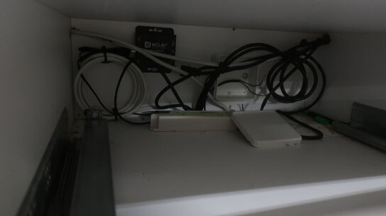 Receptionsdisk 80x214x88/106 cm