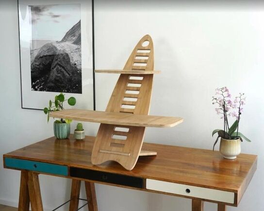 Håndlavet arbejdsstation GAIA CRAFT i fyrretræ (Ubrugt)