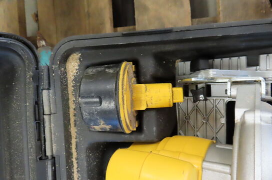 Håndrundsav DEWALT DC390