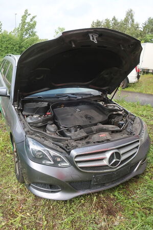Personbil MERCEDES E220 Bluetec diesel (momsfri) (uden afgift)