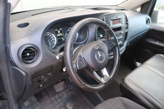 Personbil (taxa) MERCEDES Vito Tourer Pro 116 CDI (ekstra lang) (momsfri) (uden afgift)