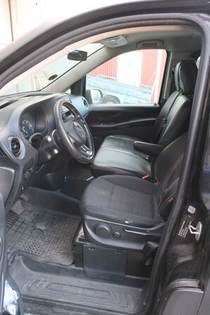 Personbil (taxa) MERCEDES Vito Tourer Pro 116 CDI (ekstra lang) (momsfri) (uden afgift)