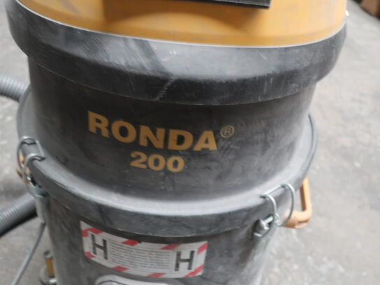 Vacuum cleaner RONDA 200