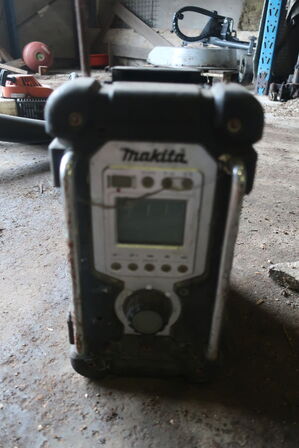 Arbejdsradio MAKITA BMR103