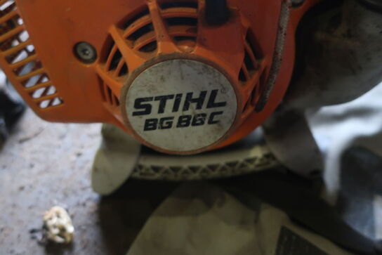 Løvblæer STIHL BG86C