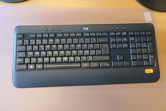 IT-udstyr LENOVO, LOGITECH m.fl.