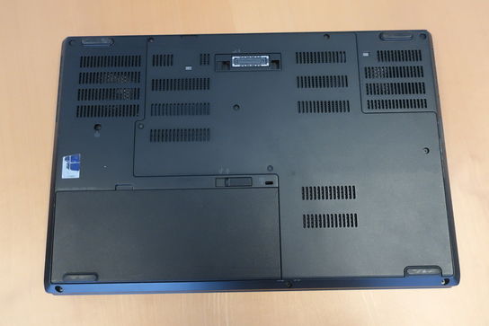 Bærbar computer LENOVO ThinkPad P50