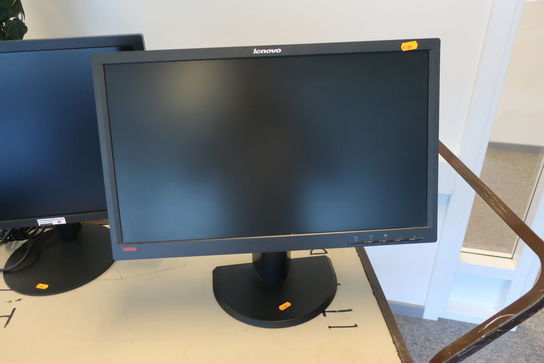 2 stk. monitors LENOVO samt TV LG