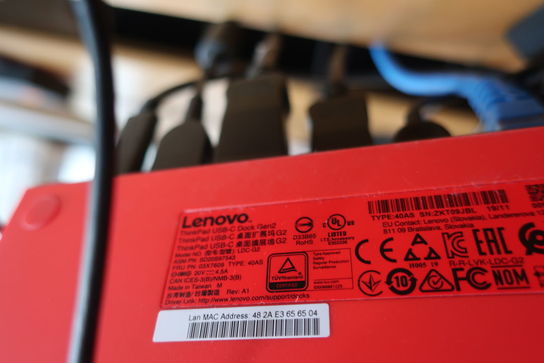 IT-udstyr LENOVO samt LOGITECH